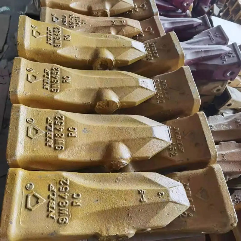 ബക്കറ്റ് പല്ല് മൂർച്ചയുള്ളത്